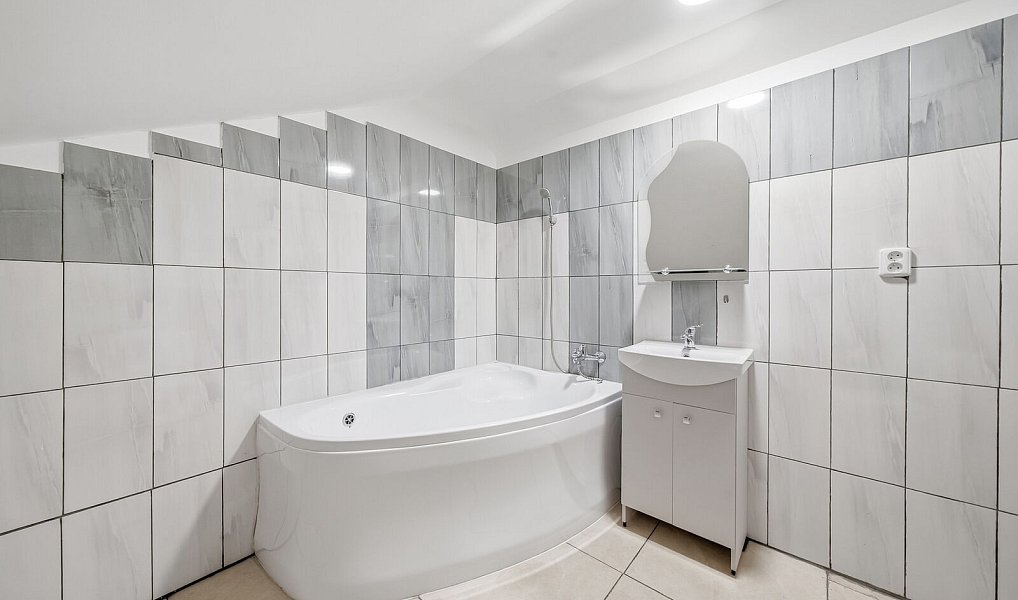 Prodej domu 127 m² s pozemkem 222 m², Ostrava – náhled fotky 24