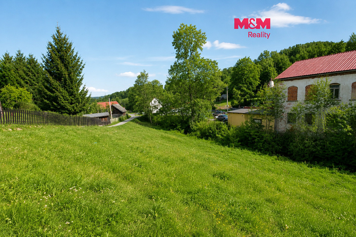 Prodej pozemku 1 257 m²