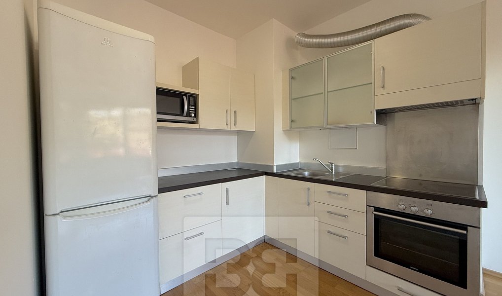 Pronájem bytu 2+kk 63 m², Praha – náhled fotky 4