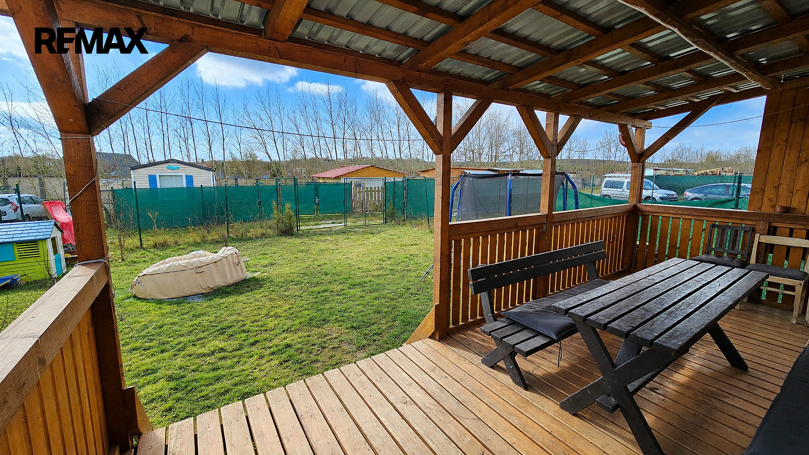 Prodej chaty/chalupy 45 m² s pozemkem 220 m² – fotografie 2