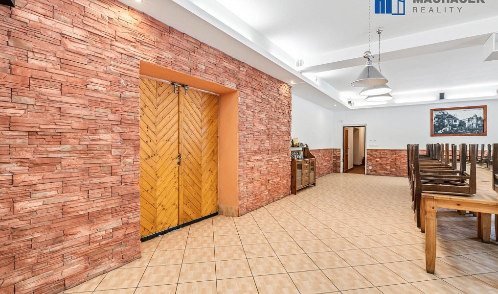 Prodej restaurace 669 m², Duchcov – náhled fotky 26