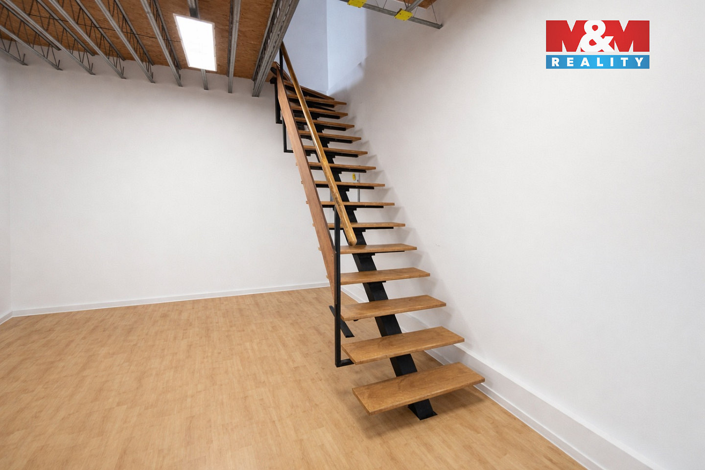 Pronájem skladovacích prostor 660 m² — photo 3