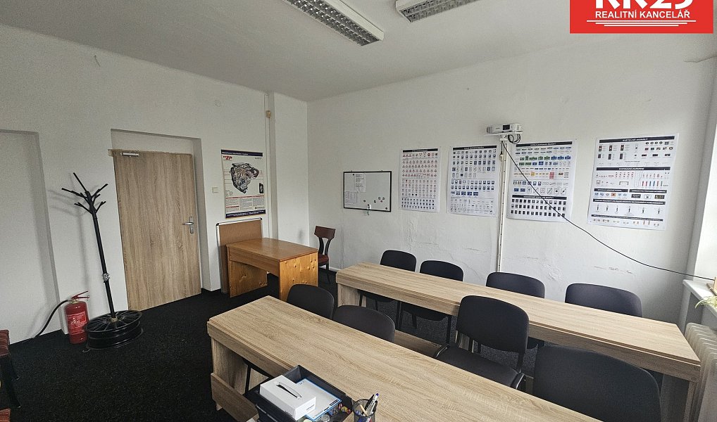 Pronájem kanceláře 19 m², Mariánské Lázně – náhled fotky 4