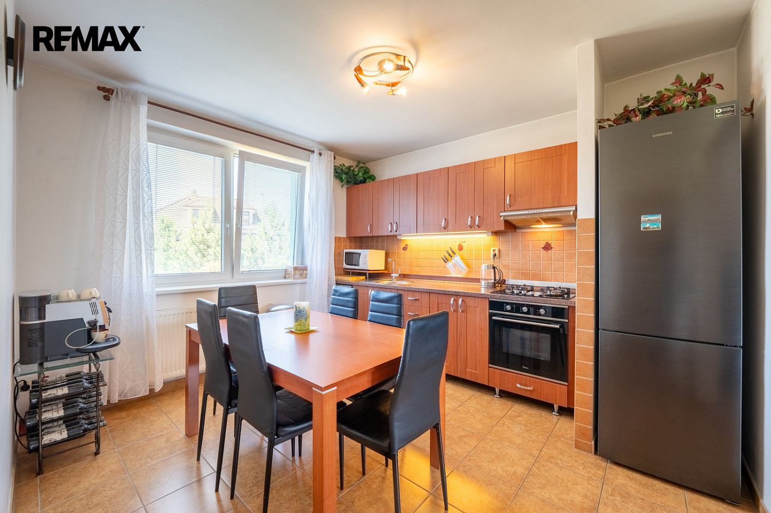 Prodej domu 288 m² s pozemkem 203 m² – pohled 6