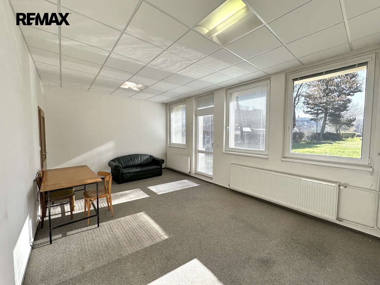 Pronájem kanceláře 41 m² — photo 4