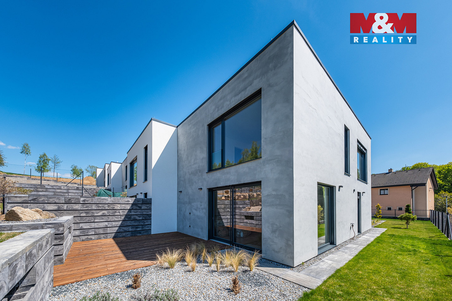 Prodej domu 201 m² s pozemkem 940 m² — photo 2
