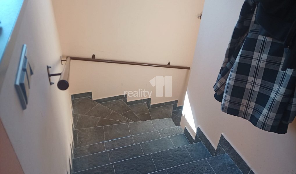 Prodej ubytovacího objektu 611 m², Hejnice – náhled fotky 4