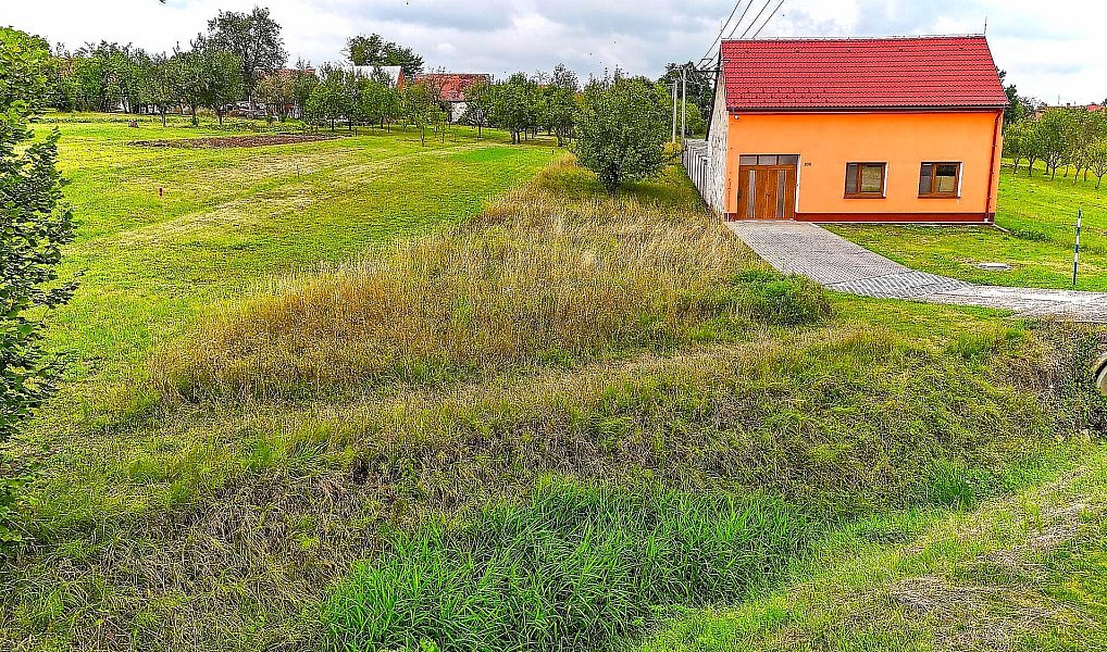Prodej stavebního pozemku 1 325 m², Vlčnov – náhled fotky 2