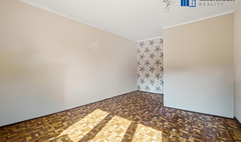 Prodej domu 120 m² s pozemkem 626 m², Trmice – náhled fotky 22