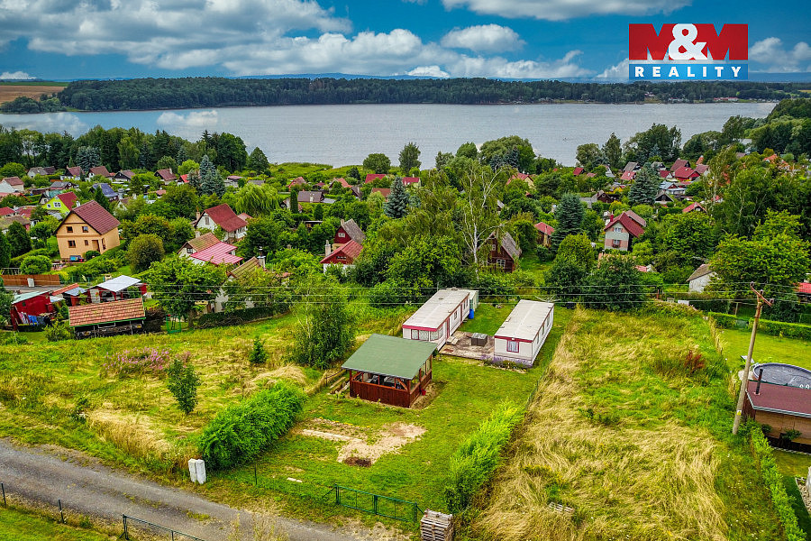Prodej stavebního pozemku 587 m²