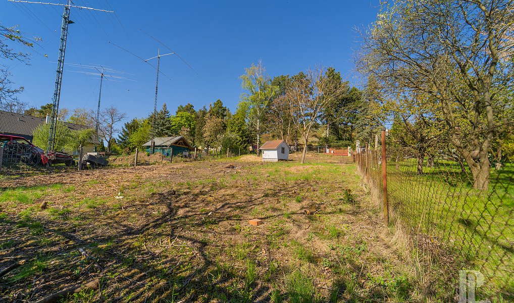 Prodej zahrady 1 000 m², Plzeň – náhled fotky 10