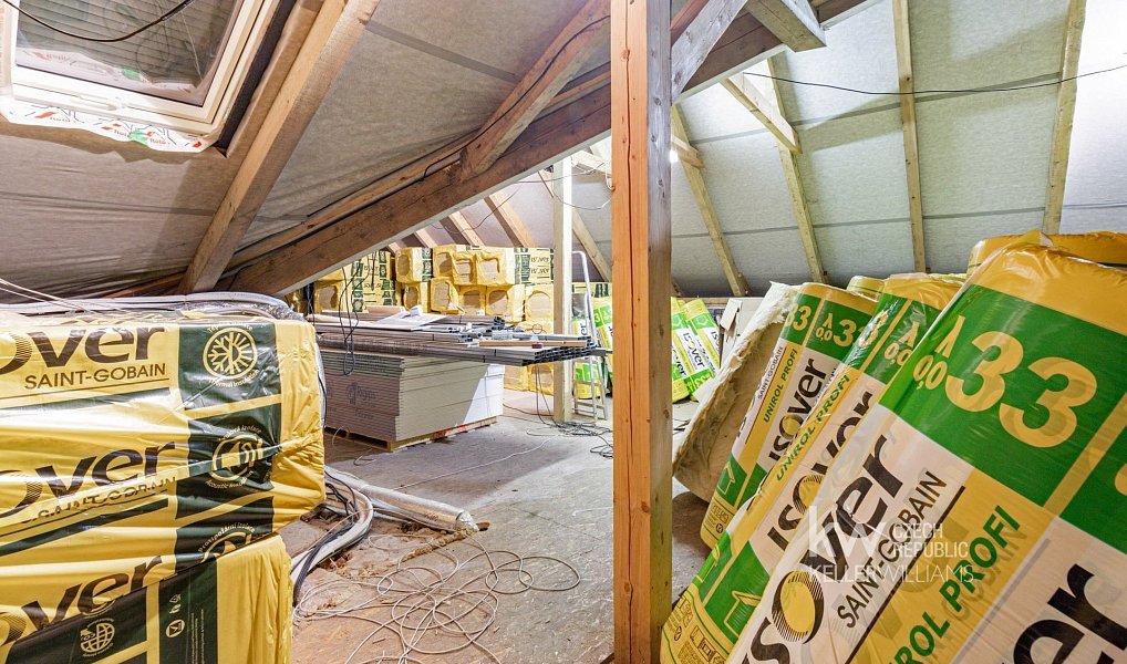 Prodej bytu 4+1 471 m², Nové Strašecí – náhled fotky 20