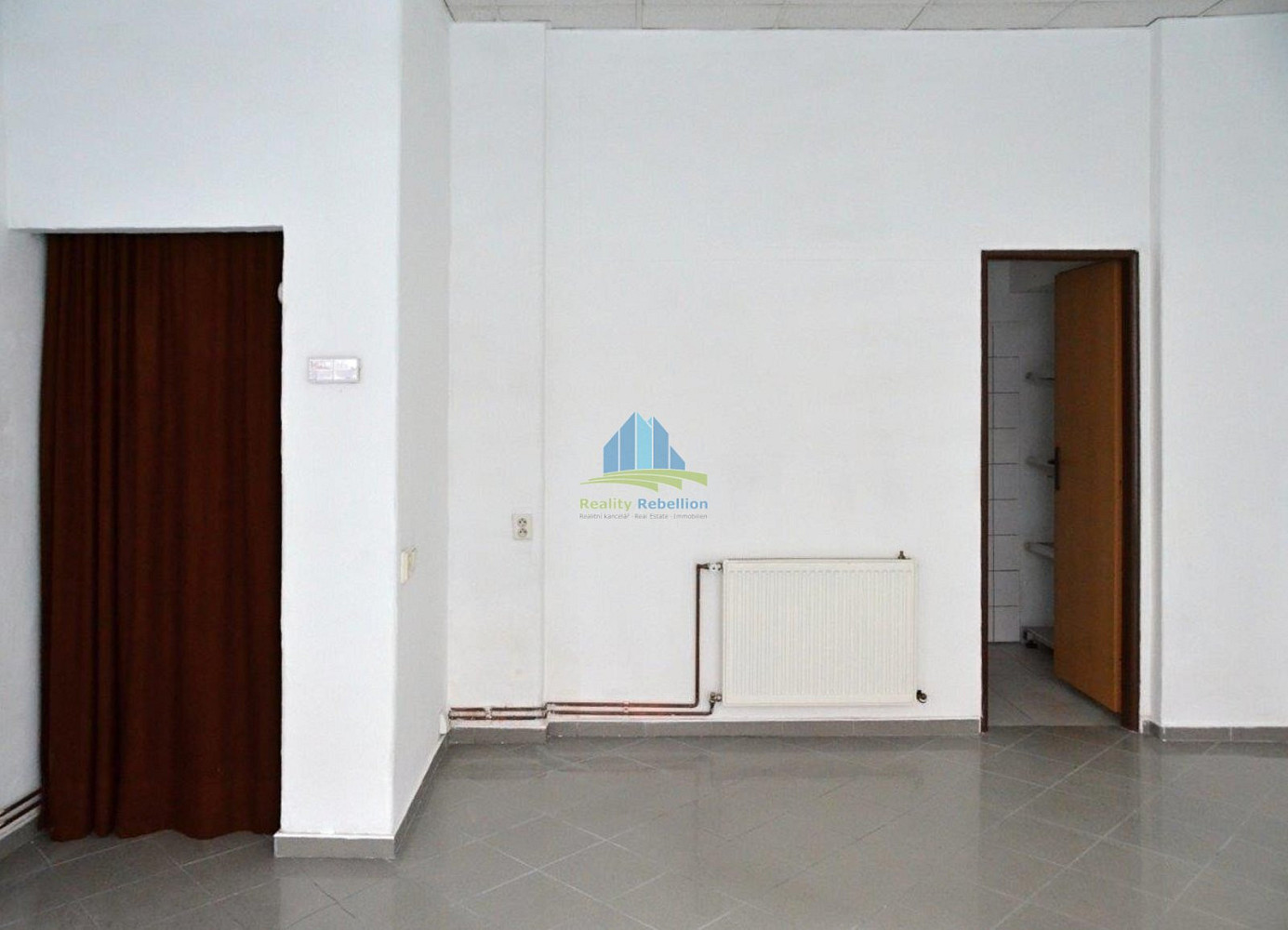 Pronájem obchodních prostor 32 m² – fotografie 5