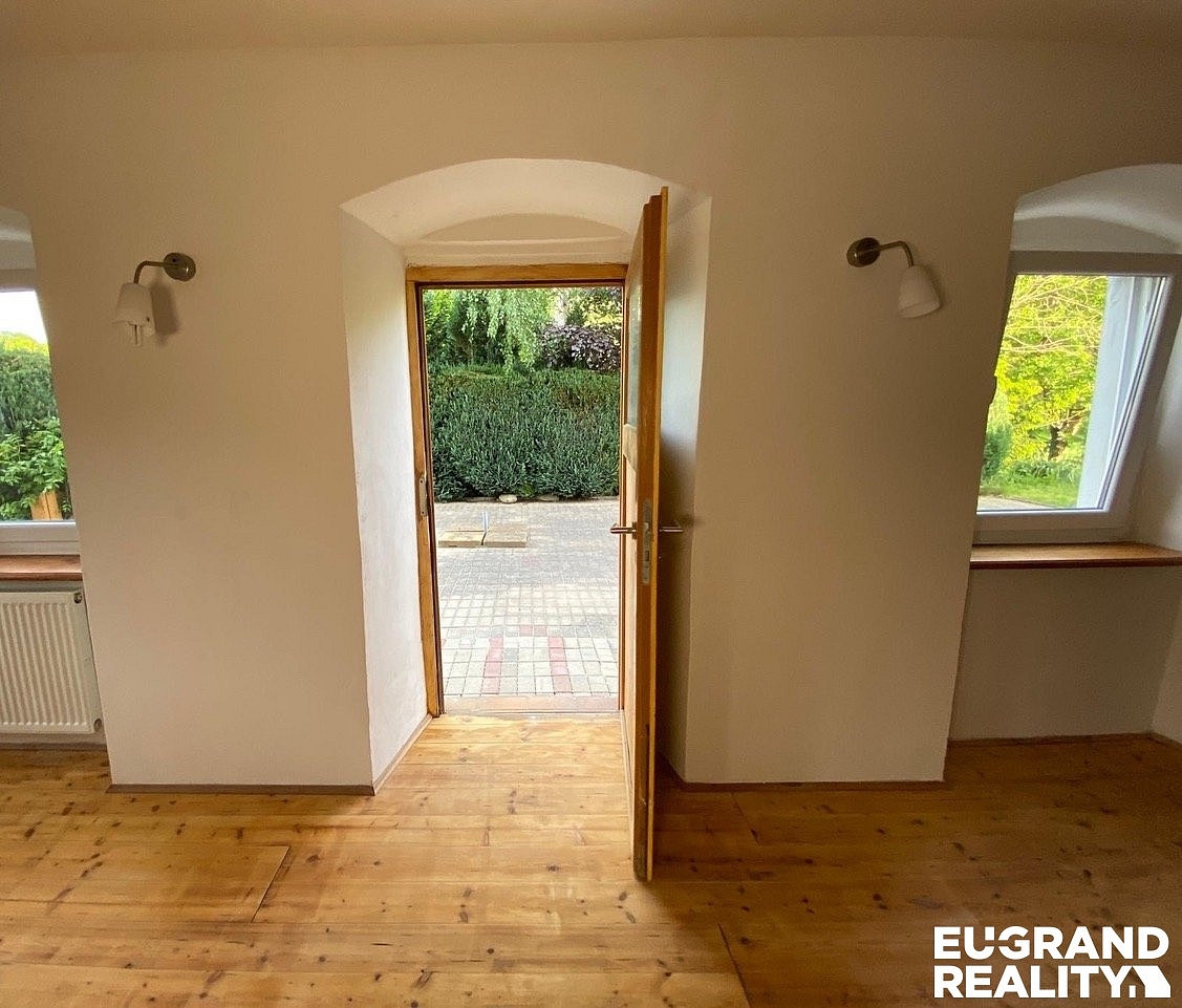 Prodej ubytovacího objektu 310 m² – fotografie 5