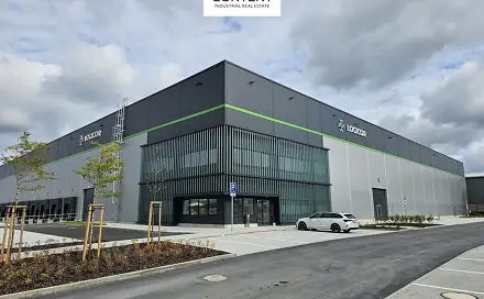 Pronájem výrobních prostor 4 240 m², K pérovně, Praha 10 - Hostivař