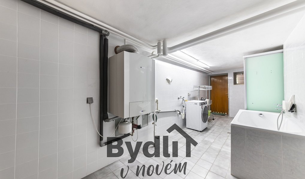 Prodej domu 265 m² s pozemkem 685 m², Brno – náhled fotky 24