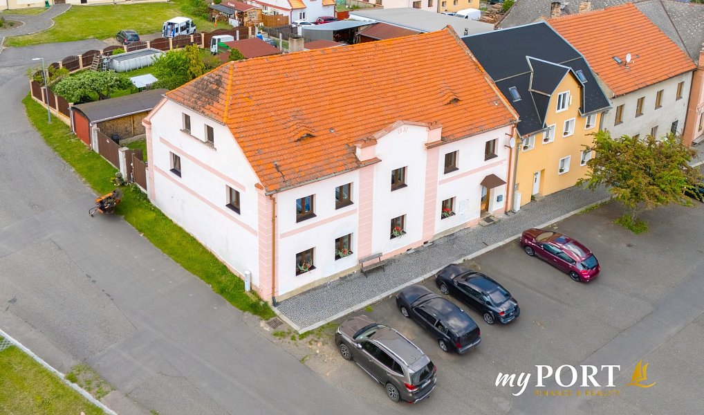 Prodej domu 322 m² s pozemkem 445 m², Chyše – náhled fotky 3