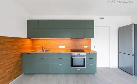 Pronájem bytu 1+kk 38 m², Vrátnická, Praha 4 - Modřany