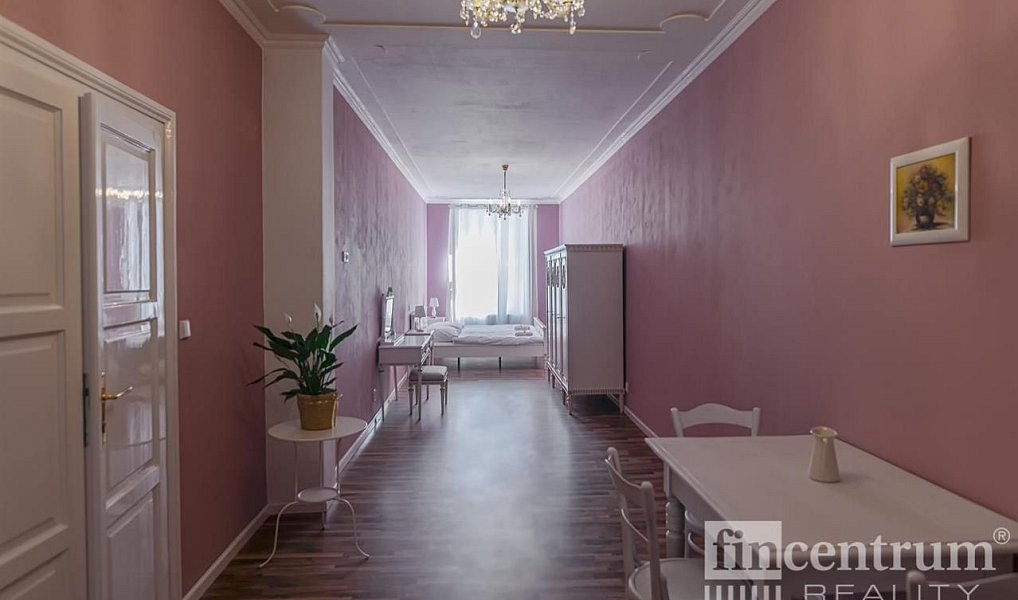 Prodej památky 800 m2 náměstí Zachariáše z Hradce, Telč, Telč – náhled fotky 11