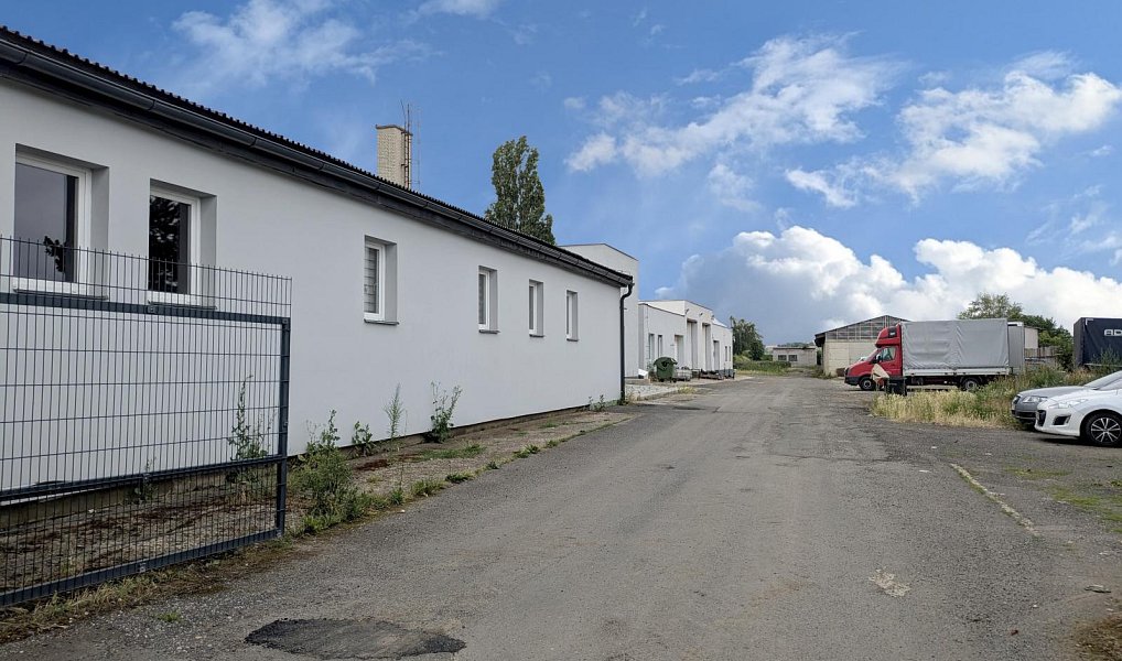 Pronájem skladovacích prostor 1 700 m², Hrobčice – náhled fotky 22