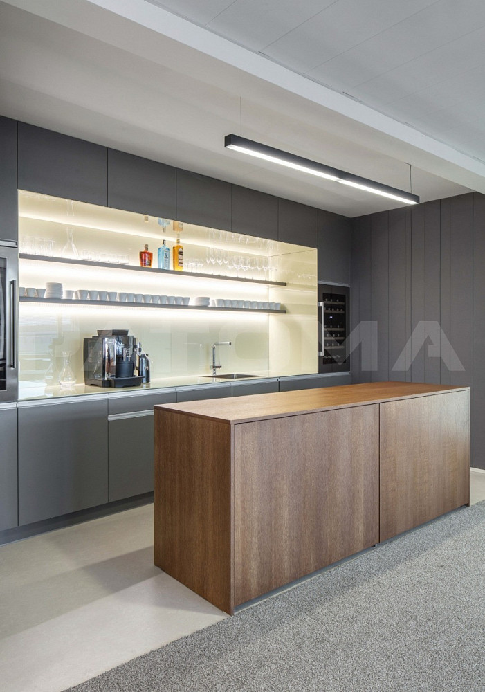 Pronájem kanceláře 175 m² – další