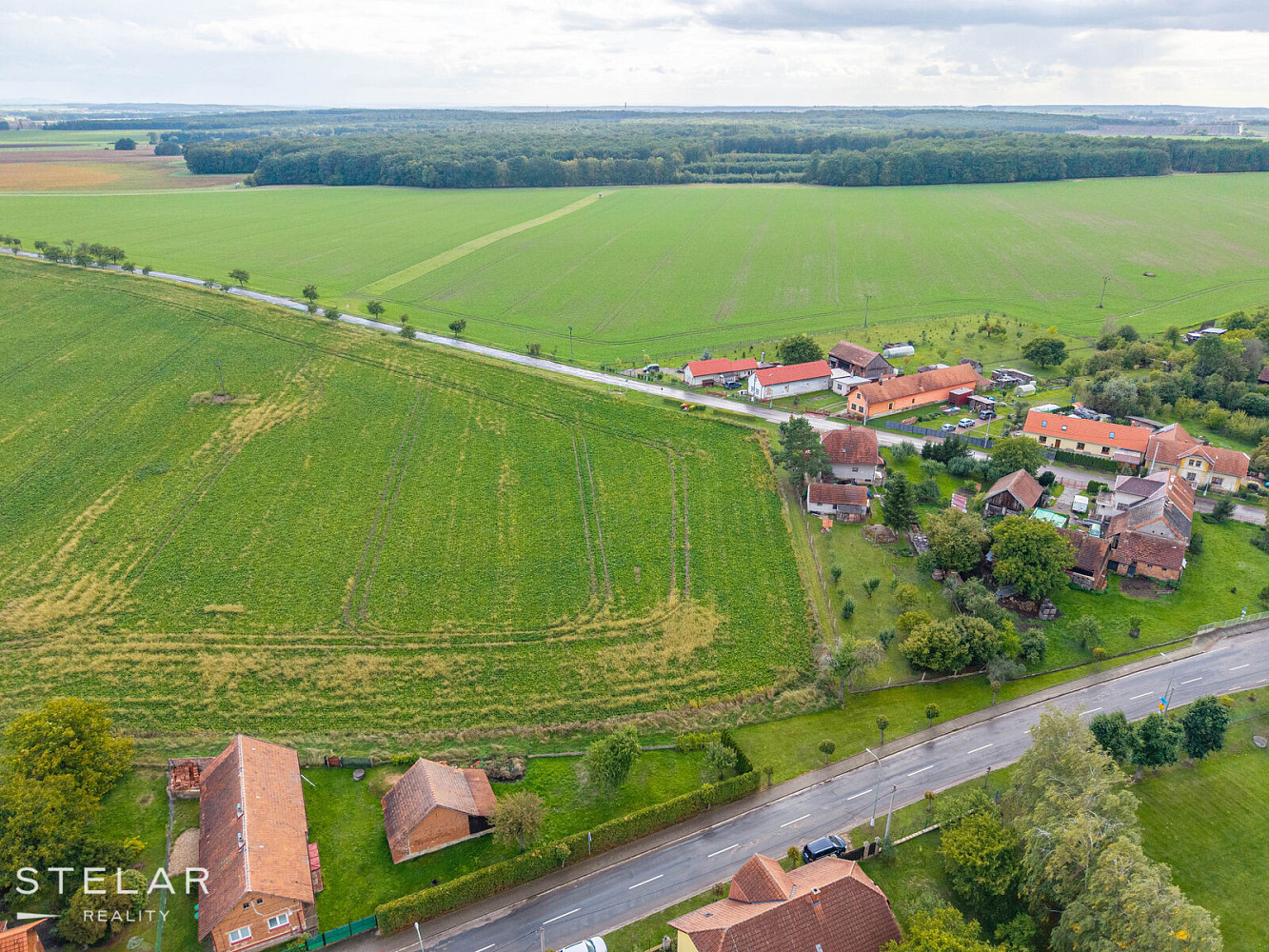 Prodej komerčního pozemku 3 812 m² – fotografie 5