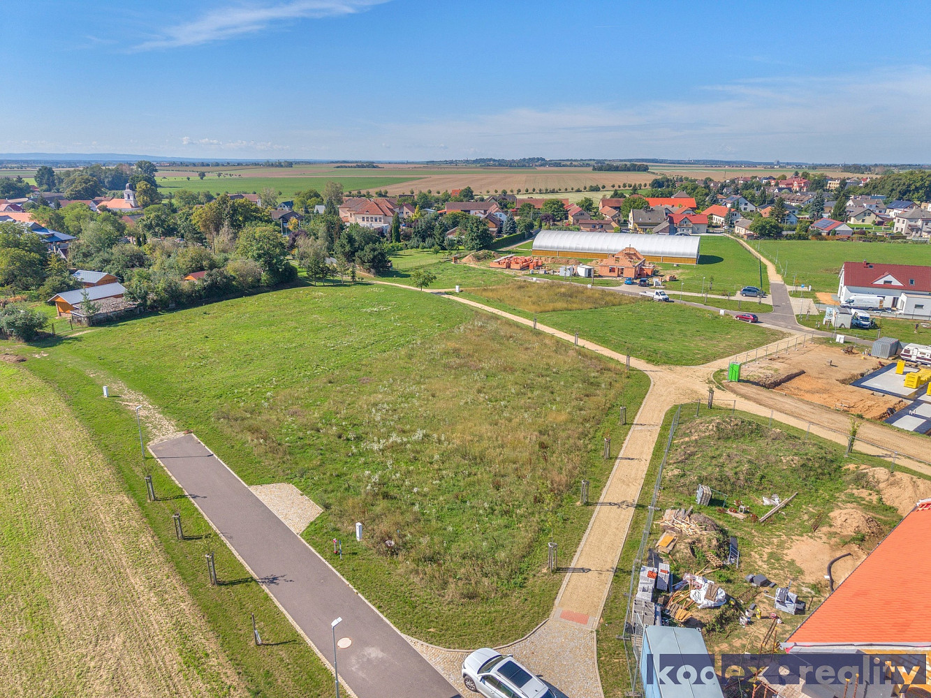 Prodej stavebního pozemku 2 013 m² – fotografie 5