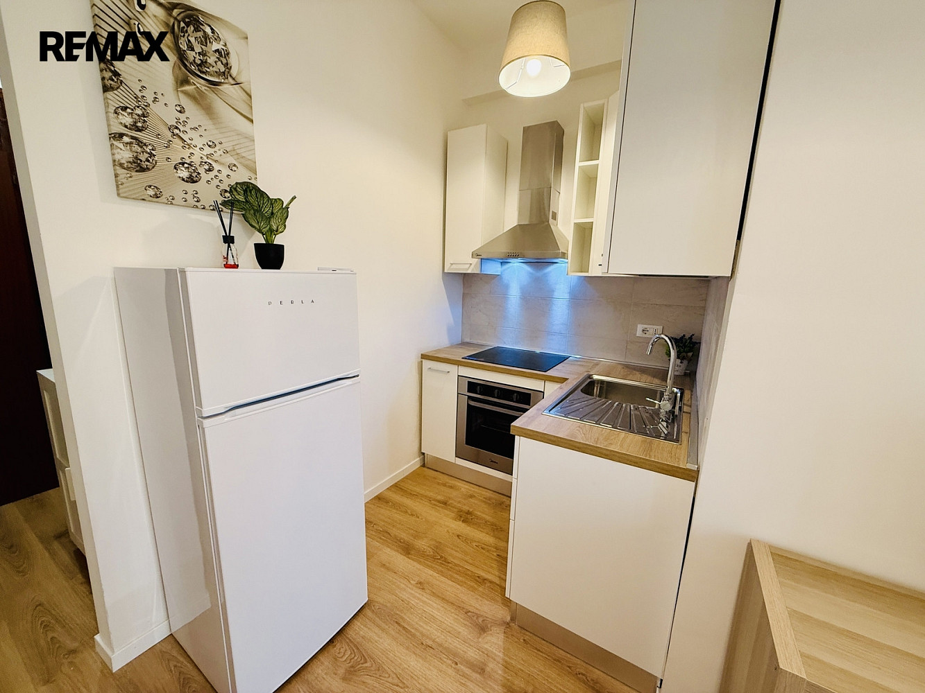 Prodej bytu 1+kk 32 m² — photo 3