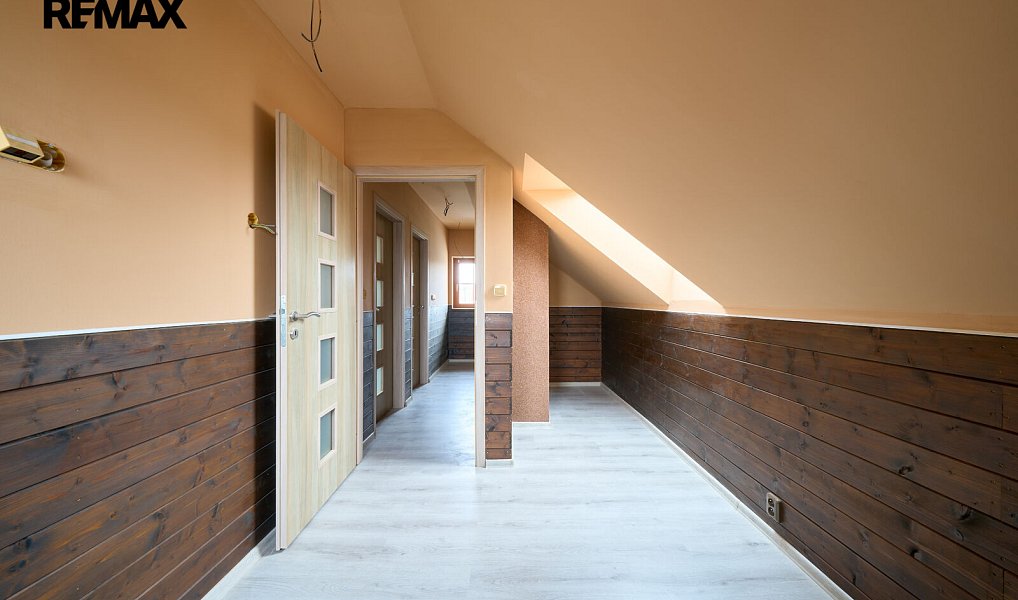 Prodej domu 177 m² s pozemkem 631 m², Olešnice – náhled fotky 22