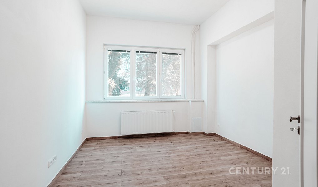 Pronájem bytu 2+kk 64 m², Jindřichův Hradec – náhled fotky 9