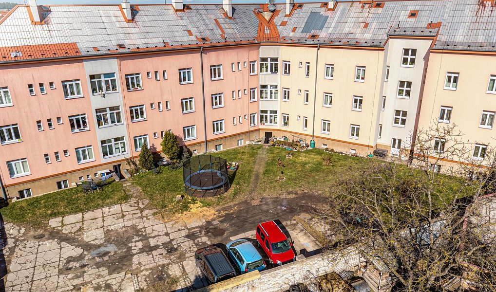Prodej bytu 3+1 107 m², Kladno – náhled fotky 25