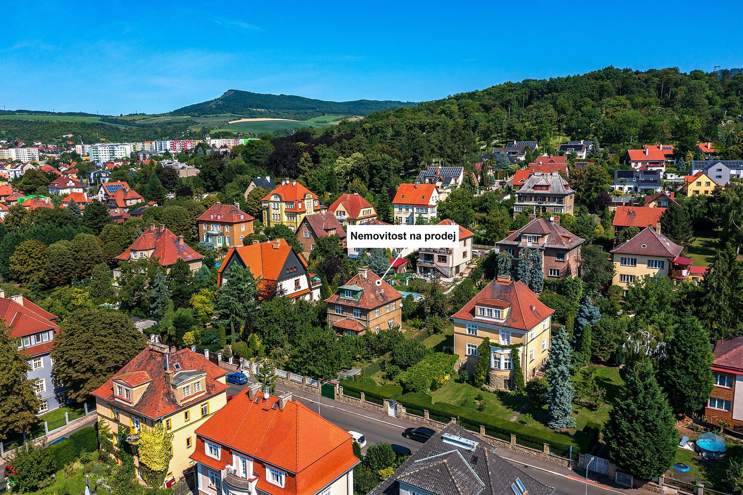 Prodej domu 150 m² s pozemkem 730 m² - View 2