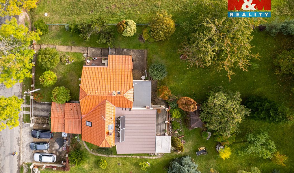 Prodej domu 169 m² s pozemkem 1 039 m², Beroun – náhled fotky 14