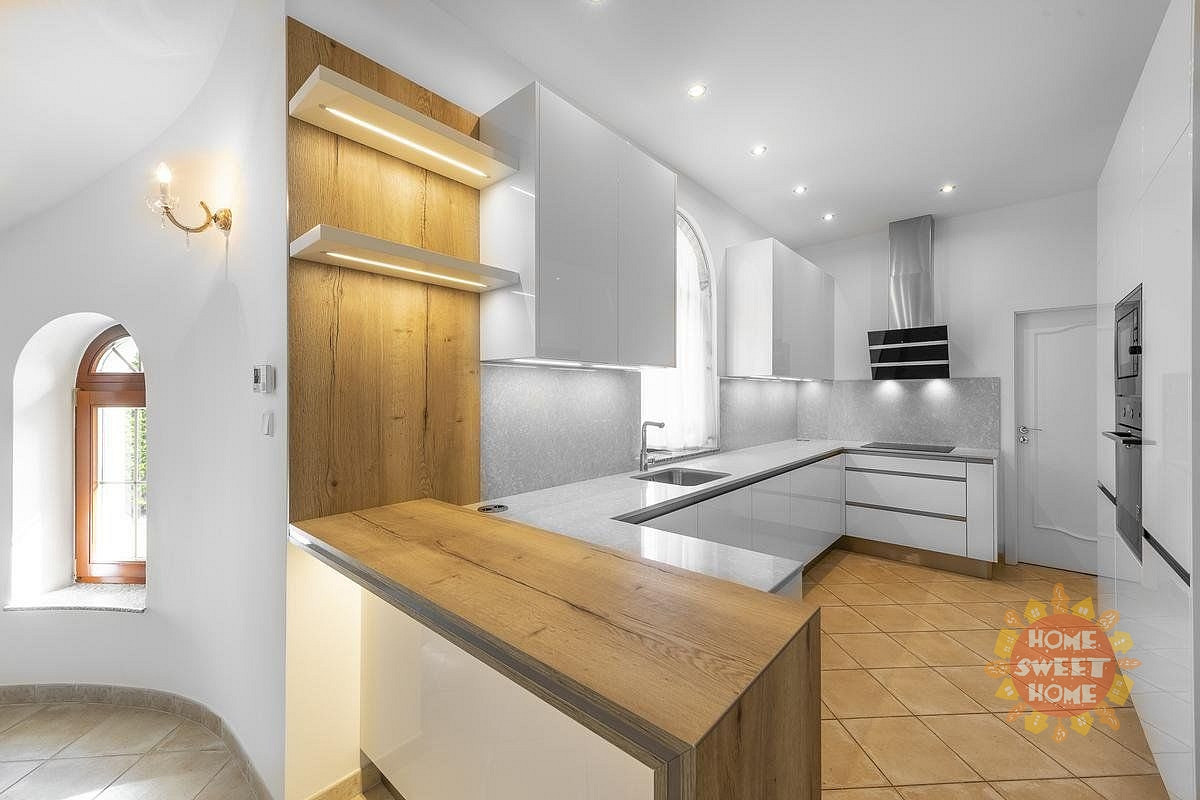 Pronájem domu 243 m² s pozemkem 380 m² – pohled 3