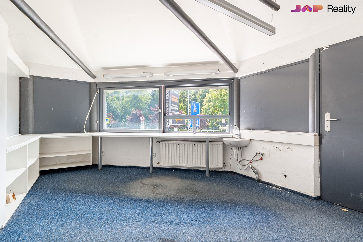 Prodej obchodních prostor 21 m² – fotografie 4