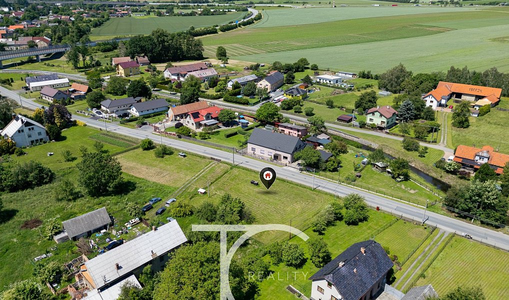 Prodej stavebního pozemku 1 074 m², Hladké Životice – náhled fotky 5