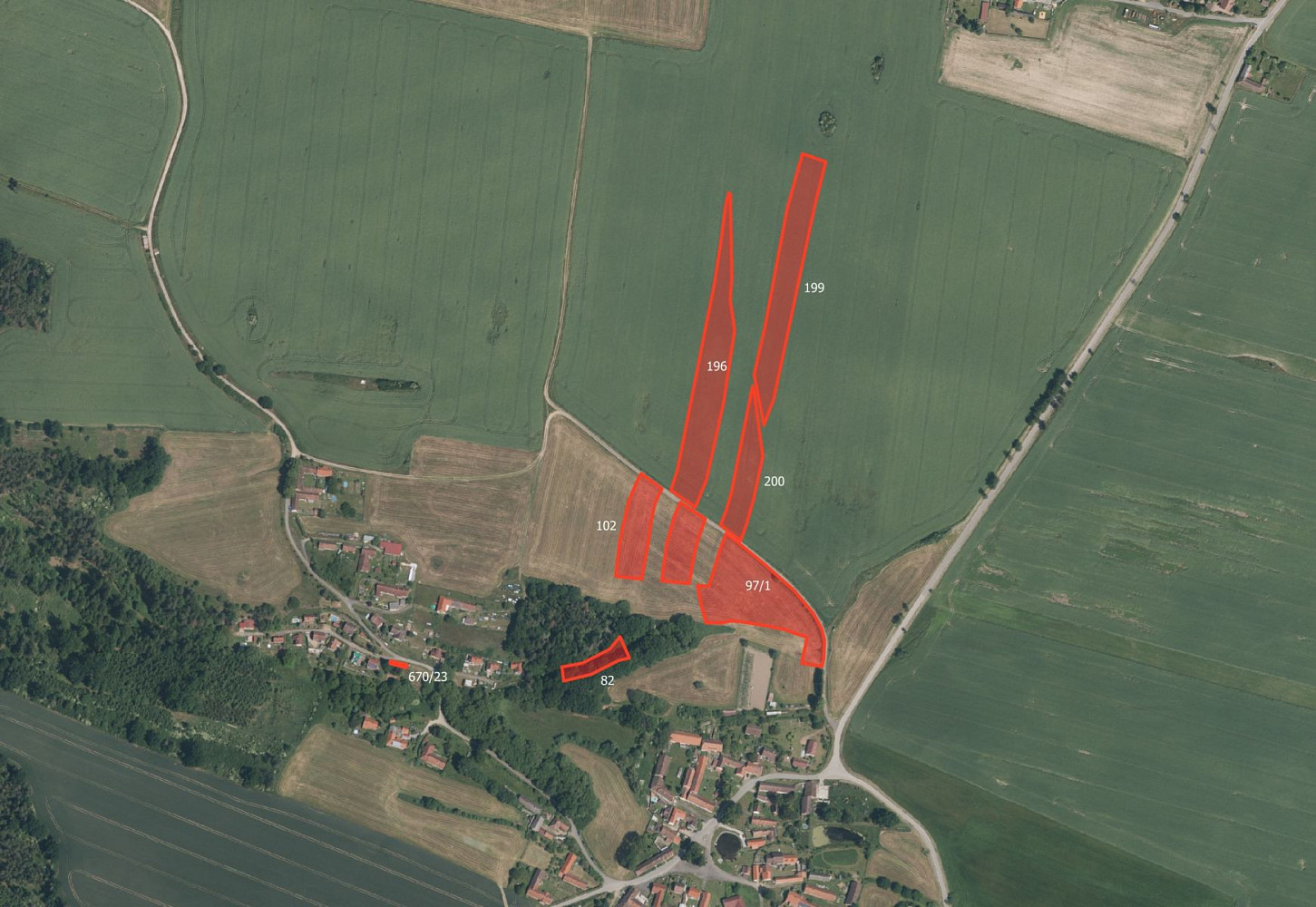 Prodej pole 93 428 m²