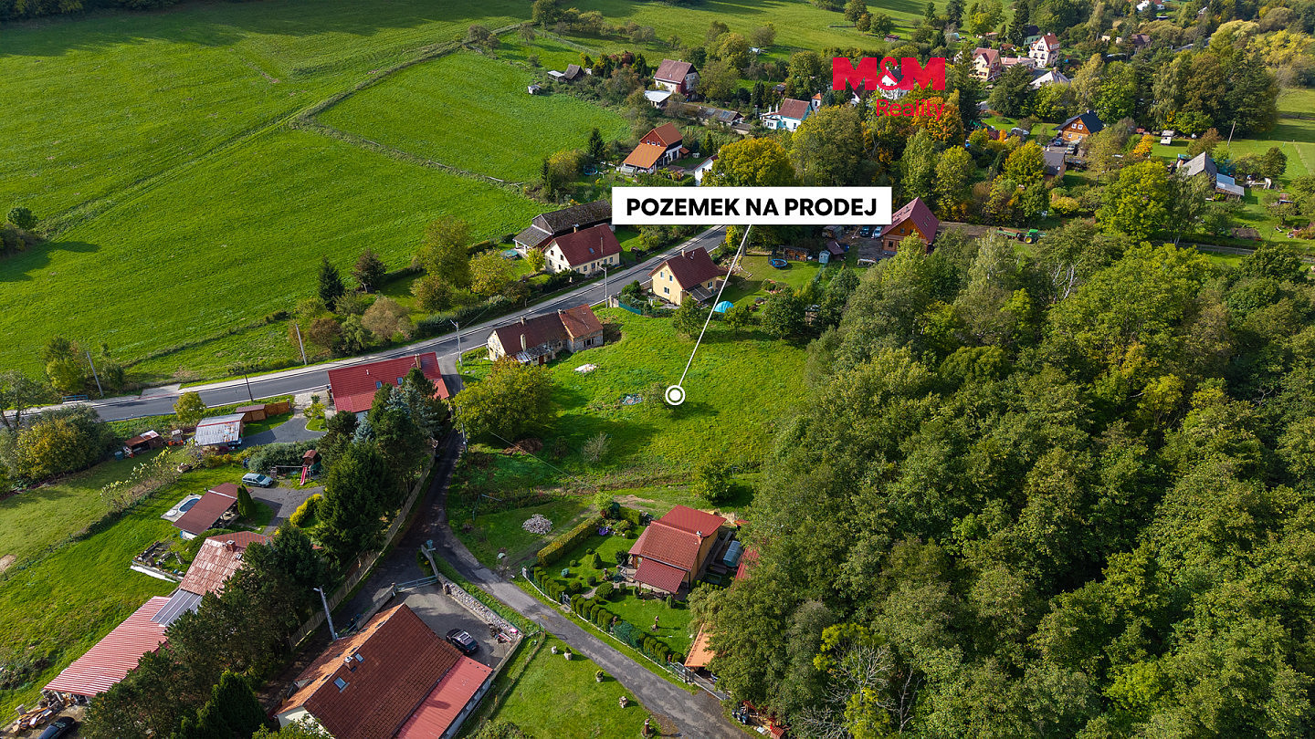 Prodej stavebního pozemku 1 761 m²