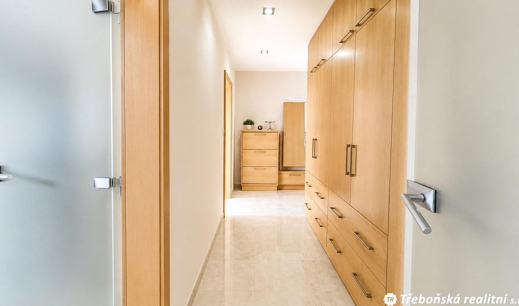 Prodej bytu 2+kk 58 m², Třeboň – náhled fotky 13