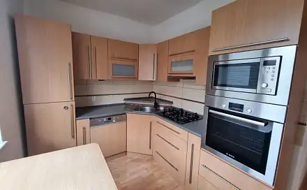 Pronájem bytu 3+1 63 m²