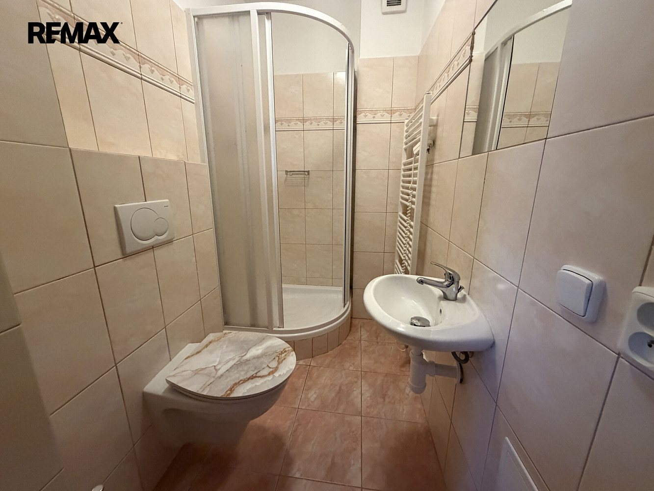 Pronájem bytu 2+kk 50 m² – fotografie 4