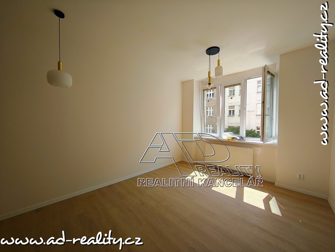 Pronájem bytu 2+kk 41 m² – pohled 6