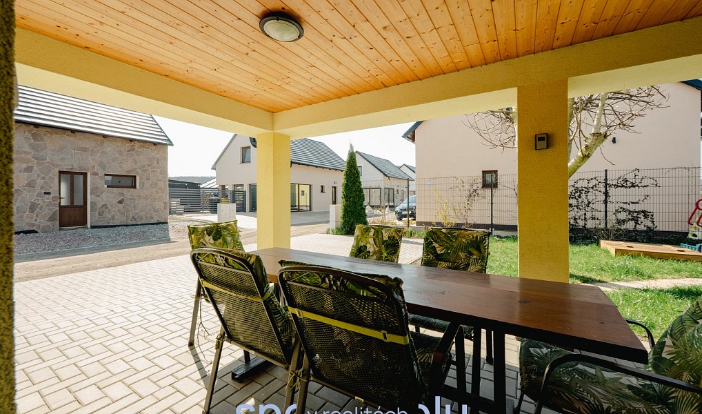 Prodej domu 73 m² s pozemkem 247 m², Milovice – náhled fotky 7