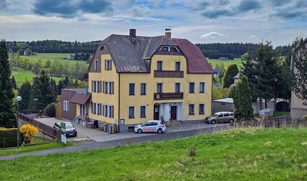 Prodej ubytovacího objektu 644 m², Kovářská – náhled fotky 10