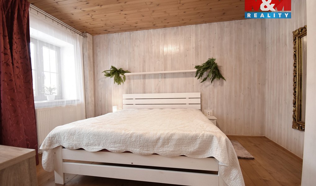 Prodej domu 320 m² s pozemkem 2 079 m², Malá Morava – náhled fotky 7