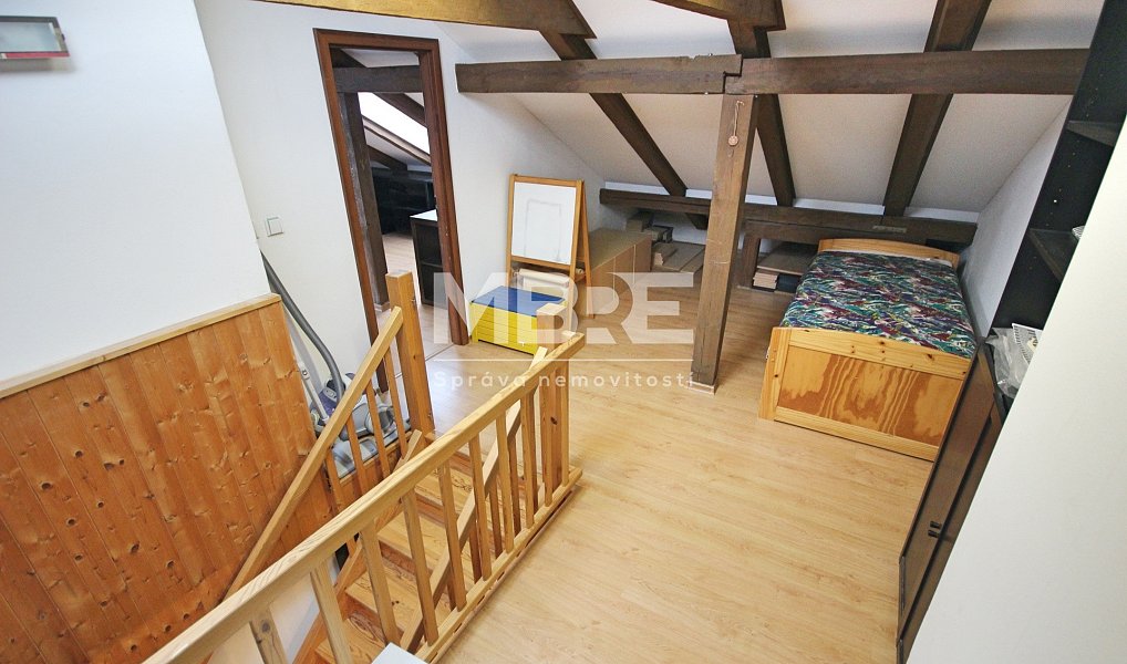 Pronájem bytu 5+1 160 m², Závada – náhled fotky 9