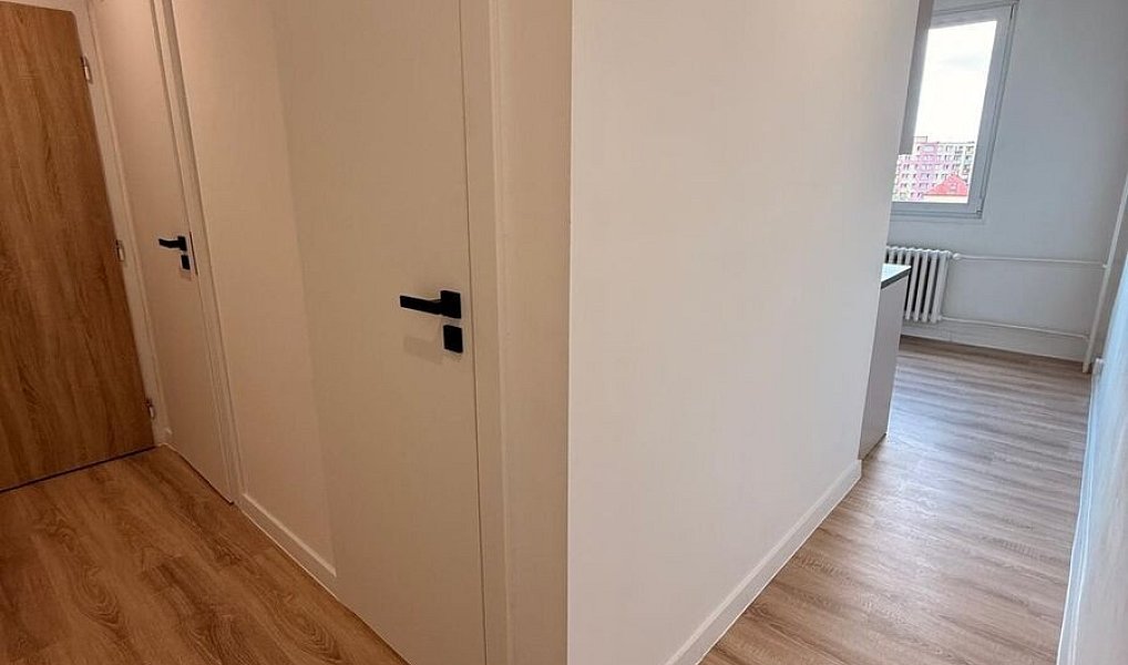 Prodej bytu 2+1 60 m², Ostrava – náhled fotky 17