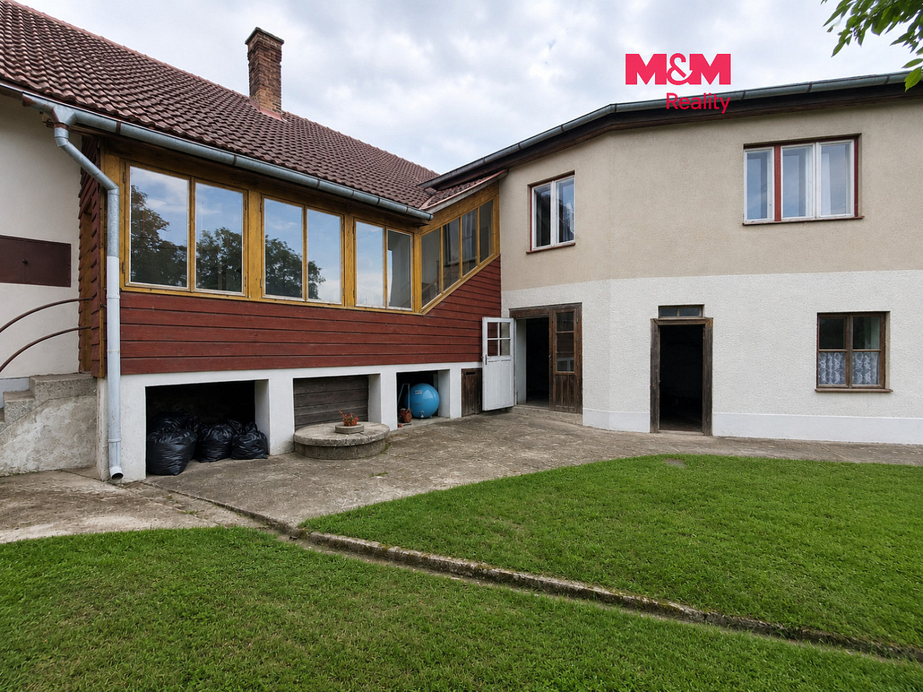 Prodej domu 90 m² s pozemkem 943 m²