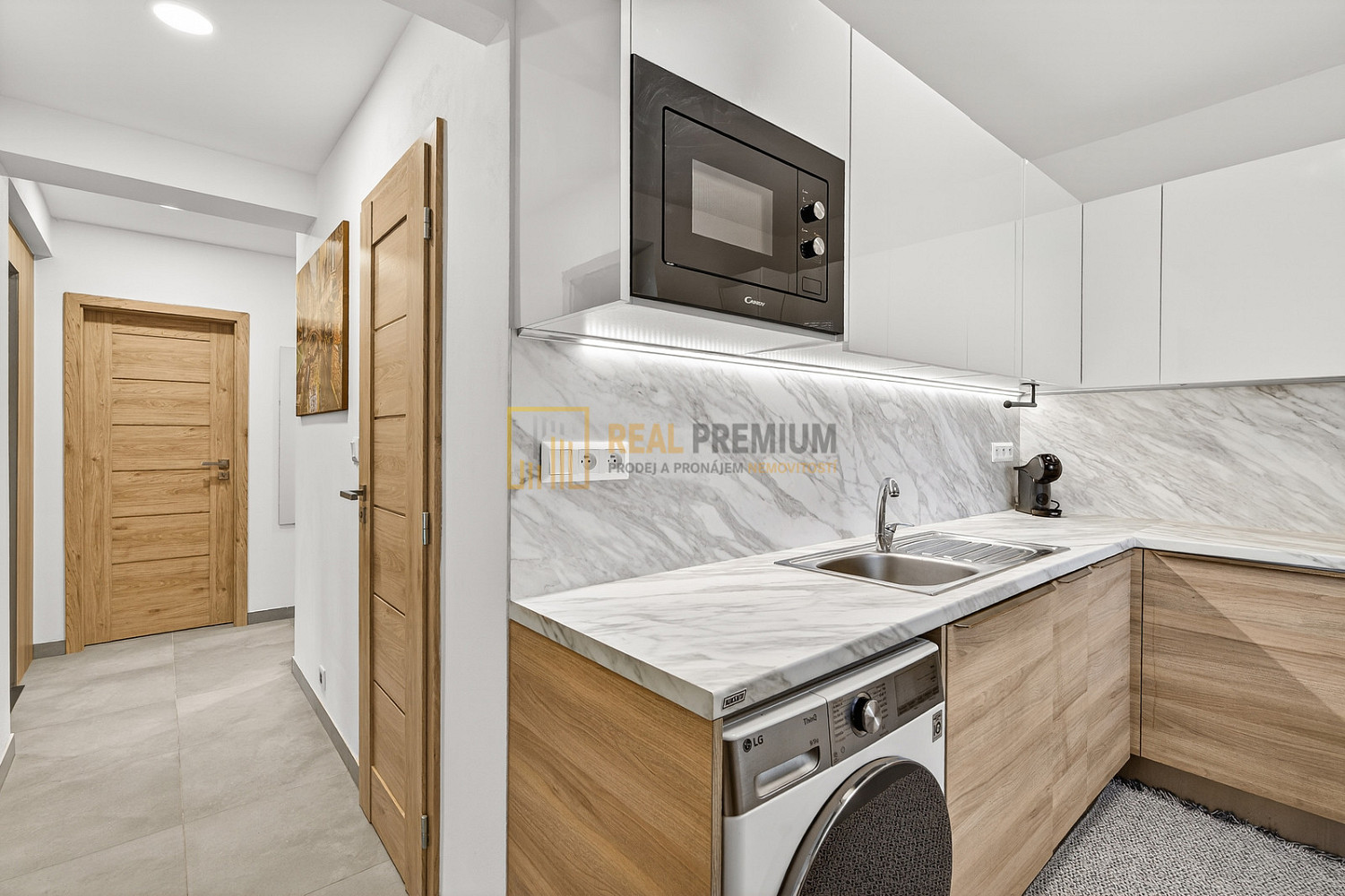 Prodej bytu 3+1 78 m² — photo 2