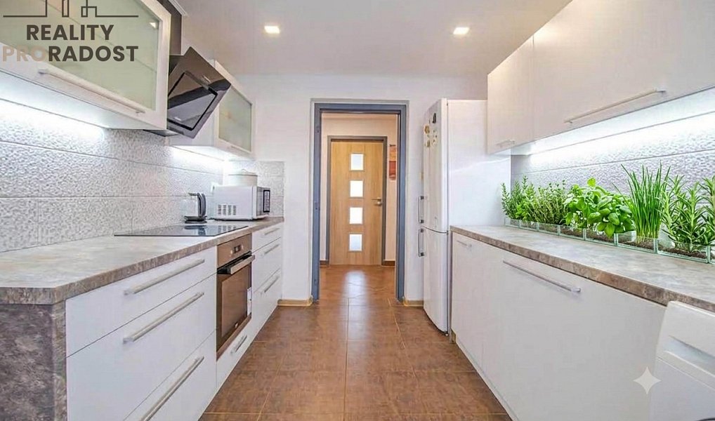 Prodej bytu 3+1 110 m², Teplice – náhled fotky 7